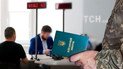 Оновлення даних і мобілізація в Україні / Колаж: ТСН.ua