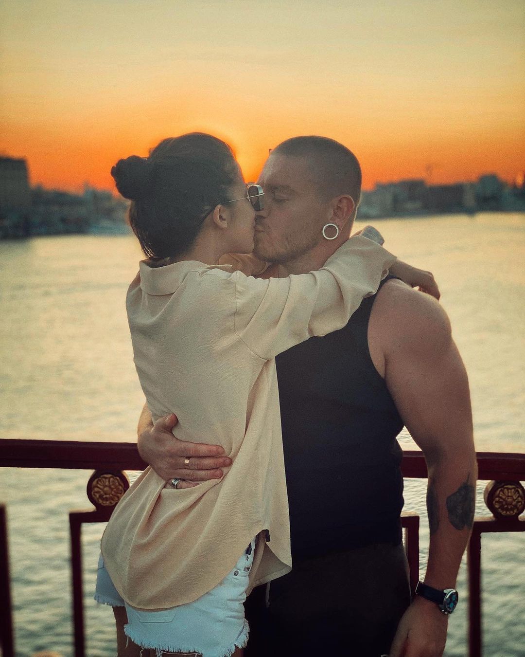 Олександр Кривошапко з дружиною / © instagram.com/alexanderkrivoshapko