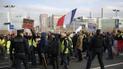 У Парижі продовжують протестувати проти пенсійної реформи: що думають місцеві та туристи