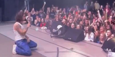 Владимир Дантес упал на сцене во время концерта