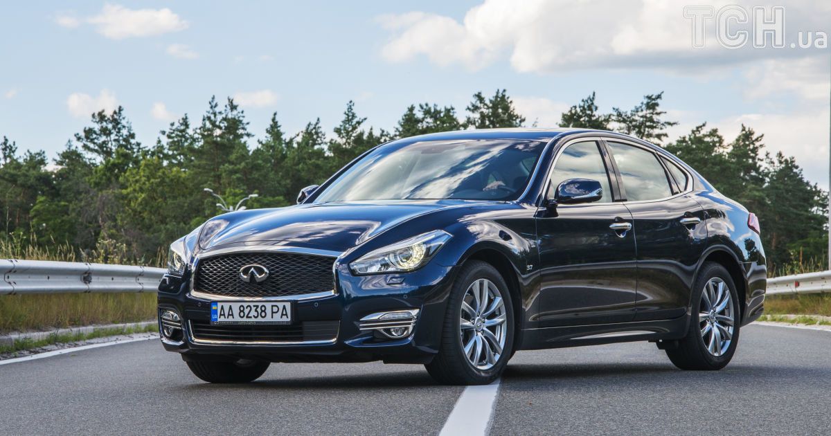 Случайный угон: женщина перепутала Infiniti с Nissan