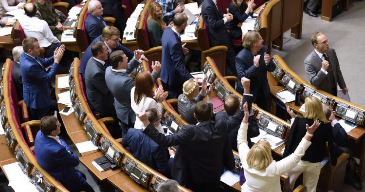 Иллюстрация. "Самопомич" может выйти из коалиции, если правительство не уйдет в отставку