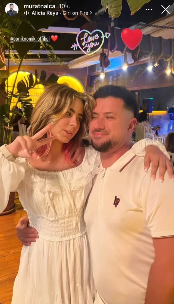 Мурат Налчаджиоглу с дочерью / © instagram.com/muratnalca