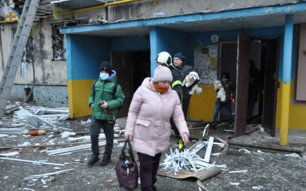 В Кропивницком в многоэтажке раздался мощный взрыв, фото 4