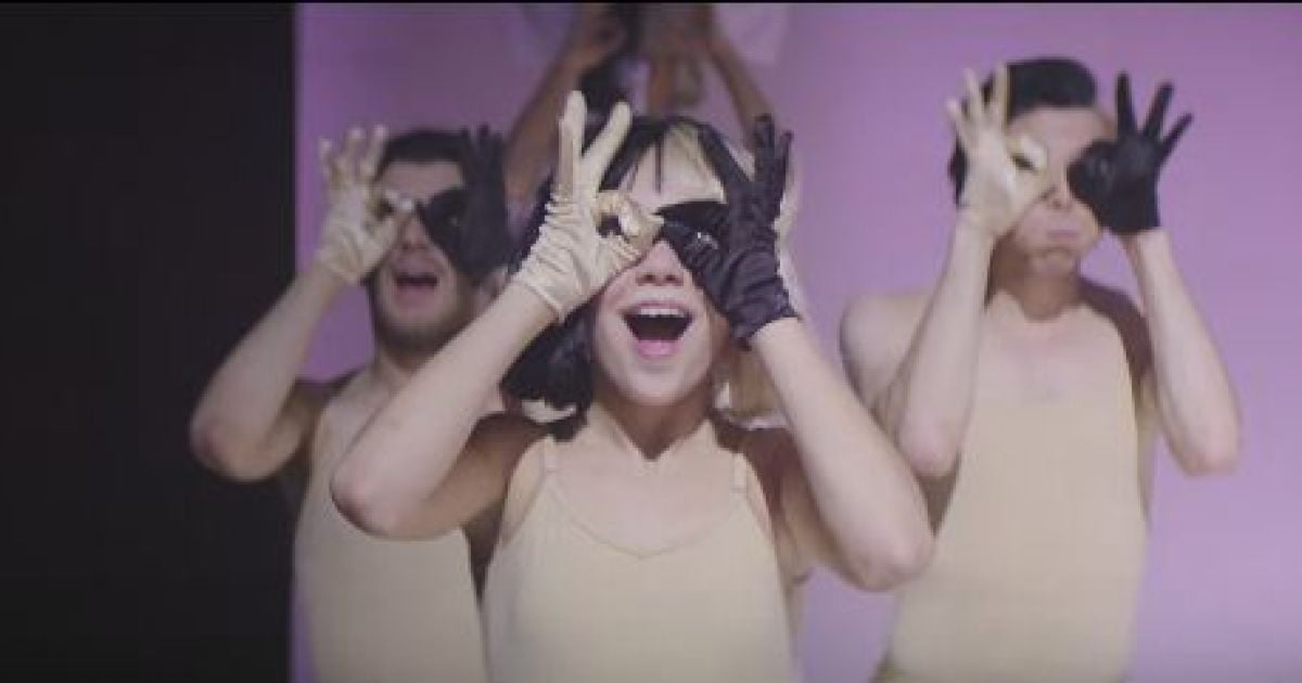 Sia випустила нове відео