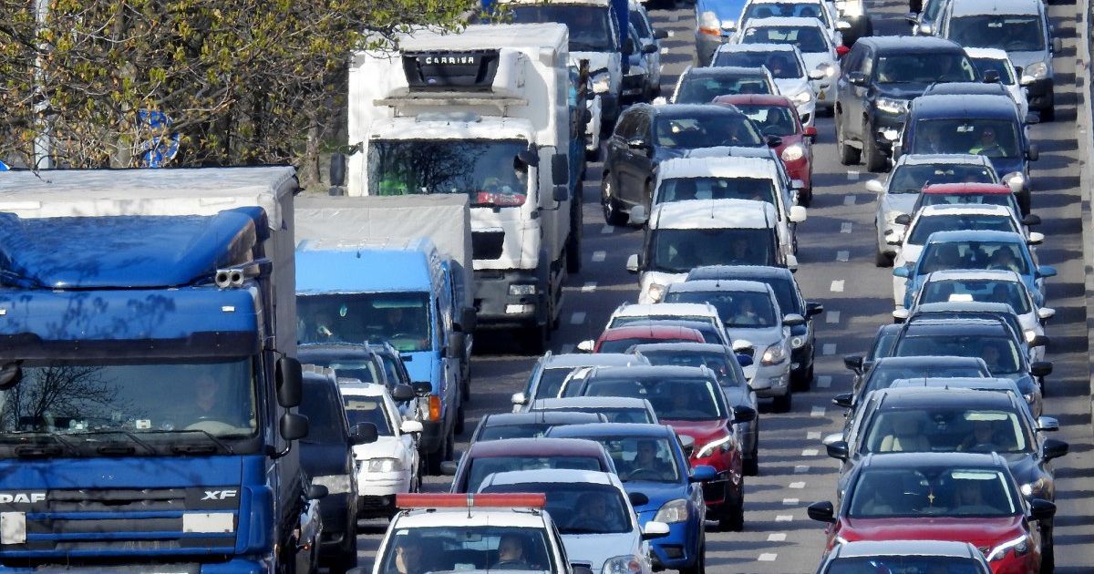 Власти Киева опровергли информацию об ограничении въезда и выезда из столицы