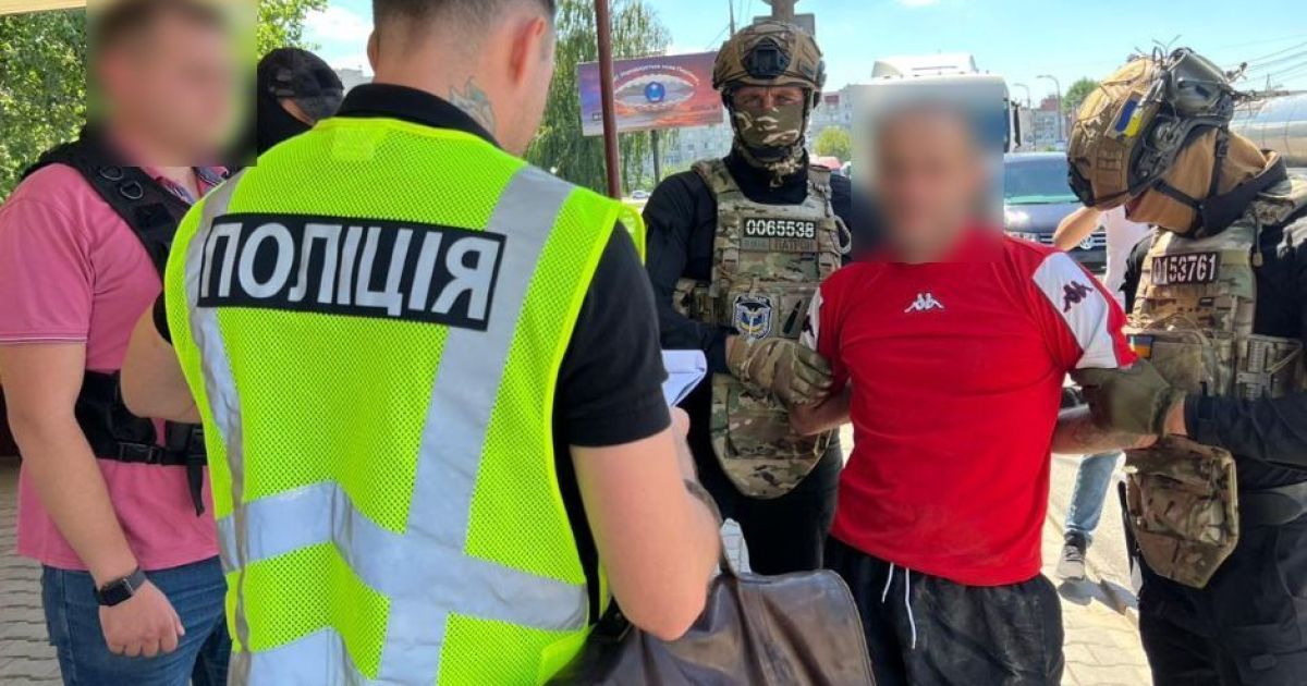 Торговця людьми затримали у Хмельницькому