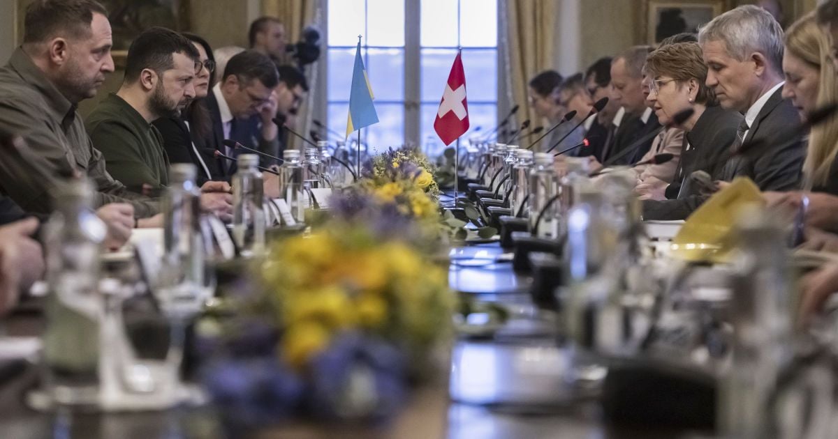 Зеленский прибыл в Швейцарию на Саммит мира