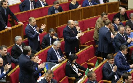 Промедление с законом об антикоррупционном суде создает риски для финансовой системы Украины - TI
