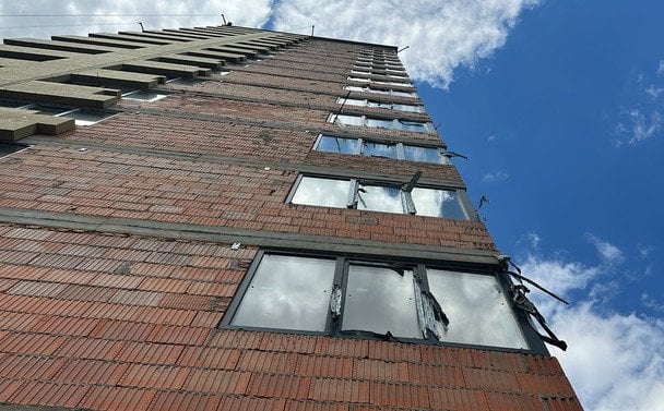 У Львові троє будівельників упали з висоти 15 поверху