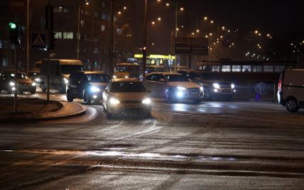 В Киеве введено оперативное положение на всех маршрутах общественного транспорта