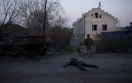 130 загиблих росіян та знищення ворожих складів боєприпасів: яка ситуація на півдні України