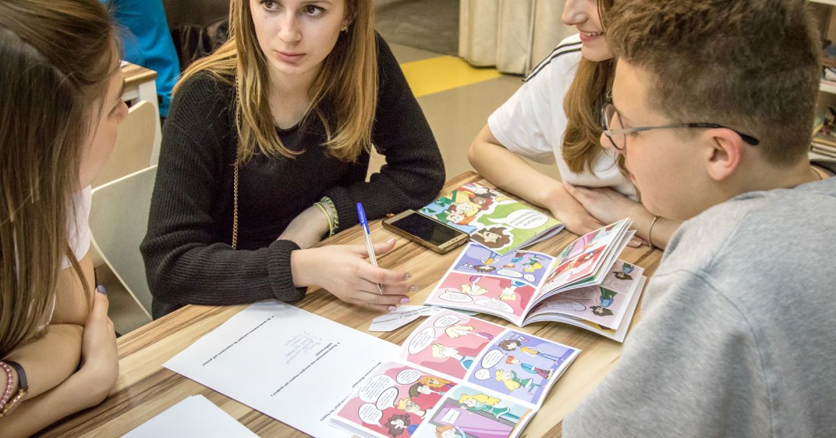 Подорож до телевізійного задзеркалля_4