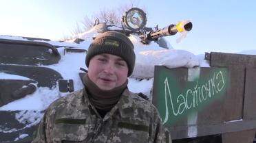 "Кіборги" та бійці АТО вітають Україну з новим 2015 роком!