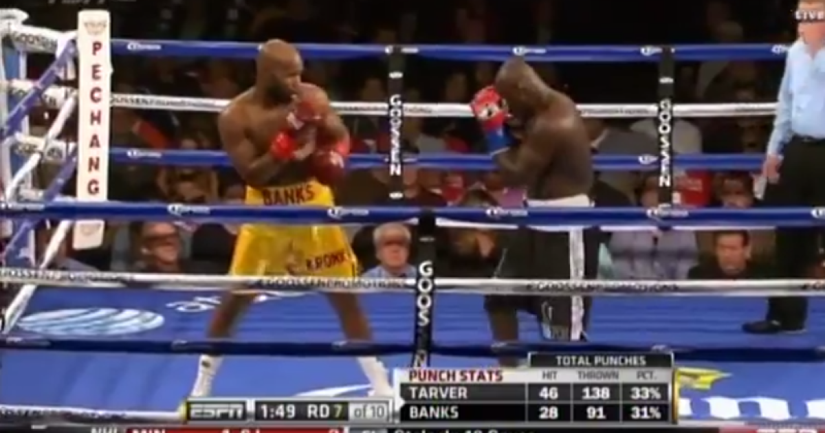 Бенкс побитий.