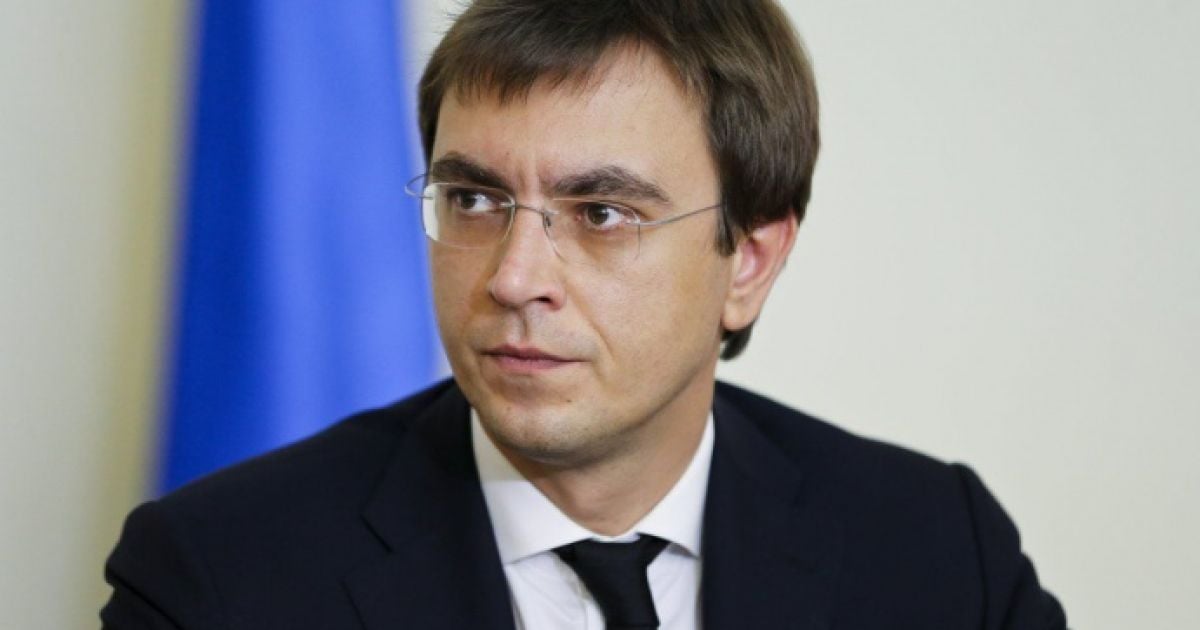 Омелян опубликовал постыдную статистику ремонта дорог в областях Украины