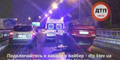 В Киеве произошло ДТП с пострадавшими на Дарницком мосту