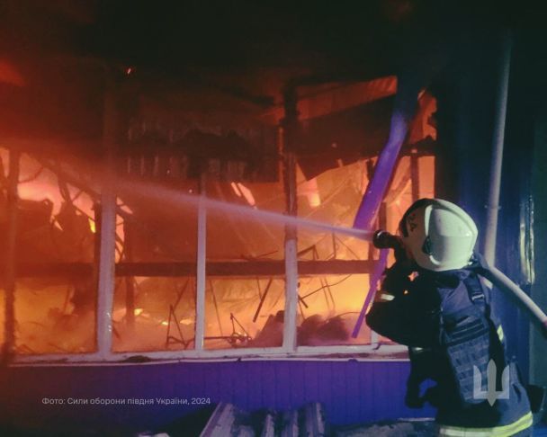 Наслідки атаки дронів на південні області України. Фото: Сили оборони півдня.