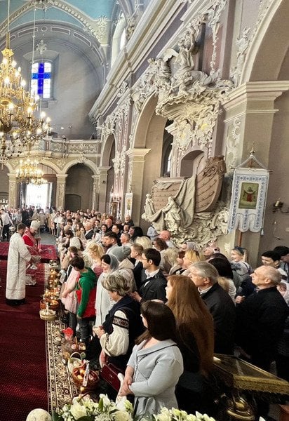 Великдень 2025 у Львові: Фото Львівсько-Сокальська єпархія ПЦУ