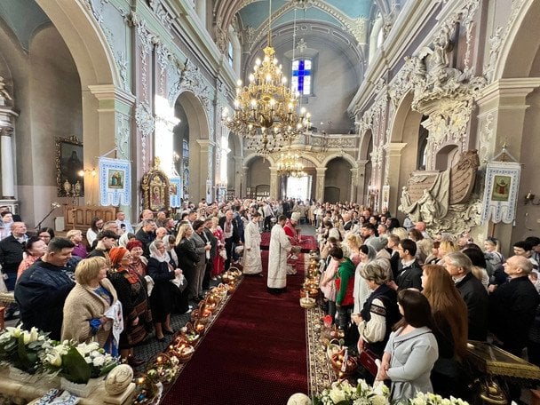 Великдень 2026 у Львові — коли святити паску і чи будуть нічні служби: розклад