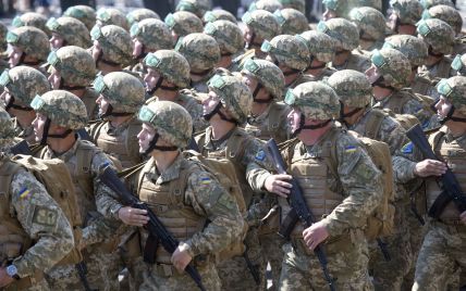 У Збройних силах готуються перейти на нову структуру й розділити обов'язки керівних посад