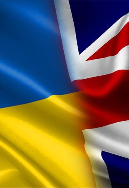 Україна продовжила безвізовий режим для громадян Великої Британії