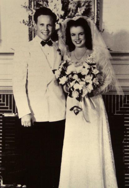 Мерилін Монро і Джим Догерті / © Getty Images