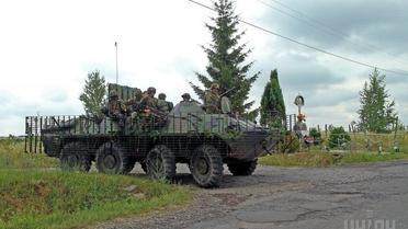 Под Мукачево продолжается спецоперация по задержанию членов "Правого сектора". / © УНИАН