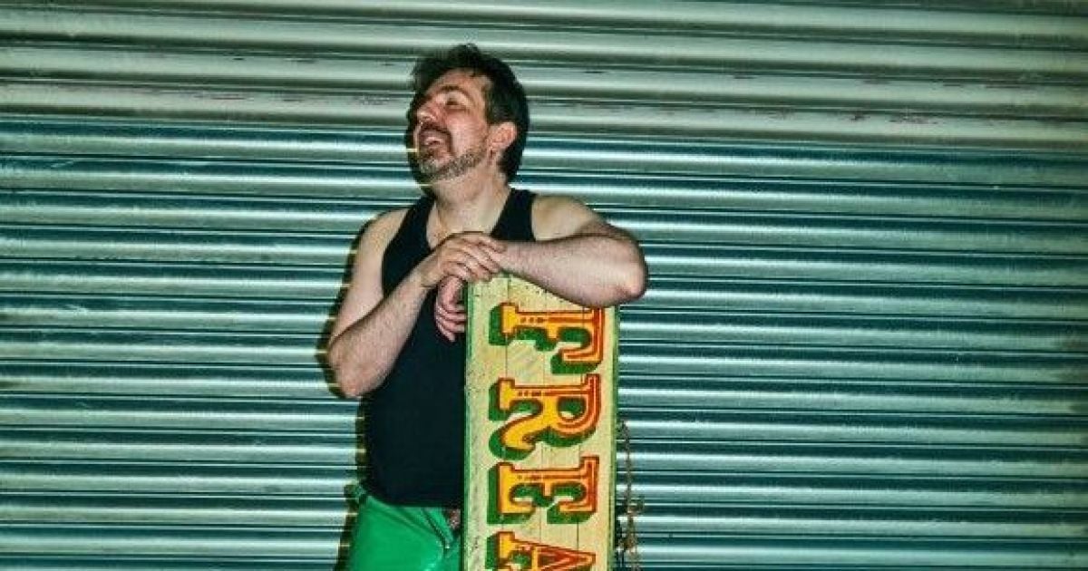 Михаил Тарабукин жалаңаш