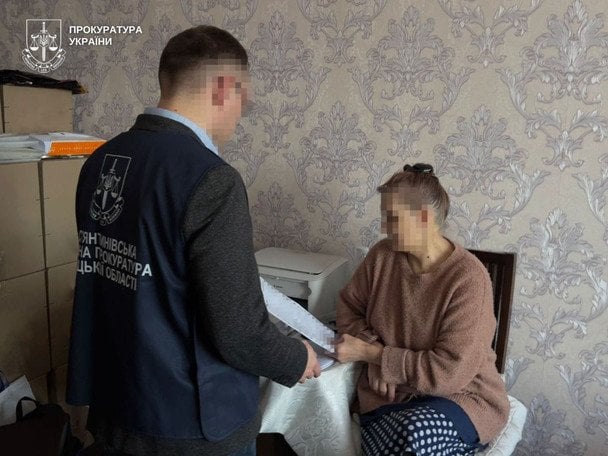 На Донеччині мати 18 років зберігала тіло померлої доньки у квартирі: подробиці жахливої історії