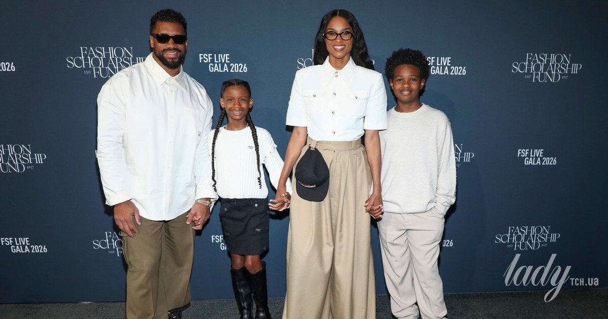 Рассел Вілсон і Сіара з дітьми