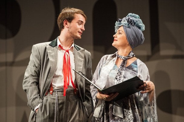 Син Наталії Сумської показав фото 70-річної акторки в молодості і захопив її красою