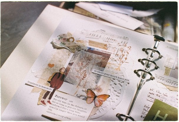  4 березня Міжнародний день індустрії скрапбукінгу / © pexels.com