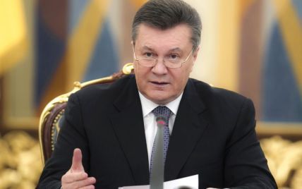 Янукович призвал ЕС ввести санкции против действующей украинской власти