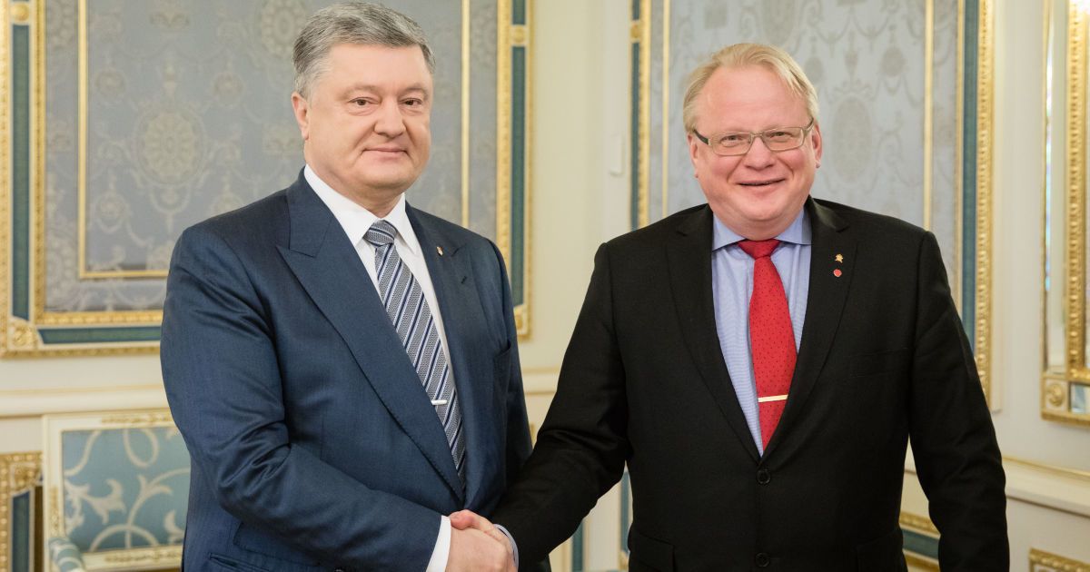 Порошенко призвал Швецию не допустить газового шантажа России против Украины и Евросоюза