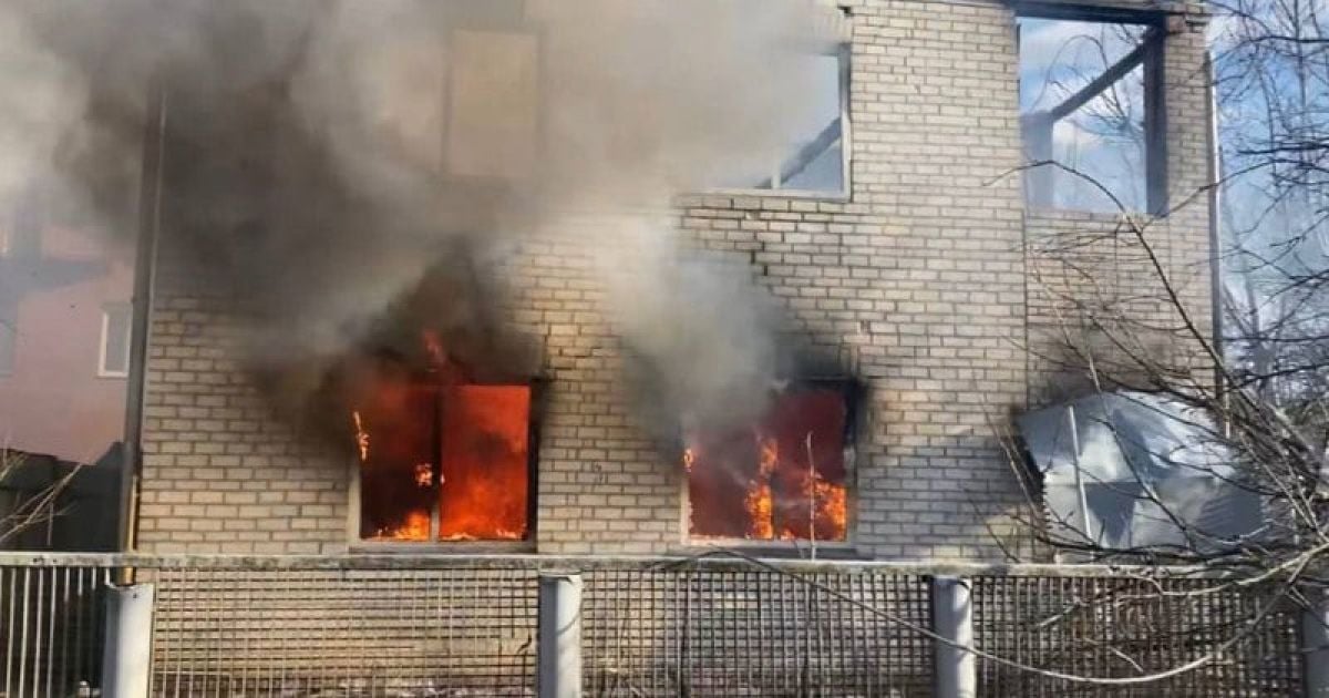 У розвідці США підтвердили виведення деяких військ РФ з Київщини, але попередили про бомбардування України