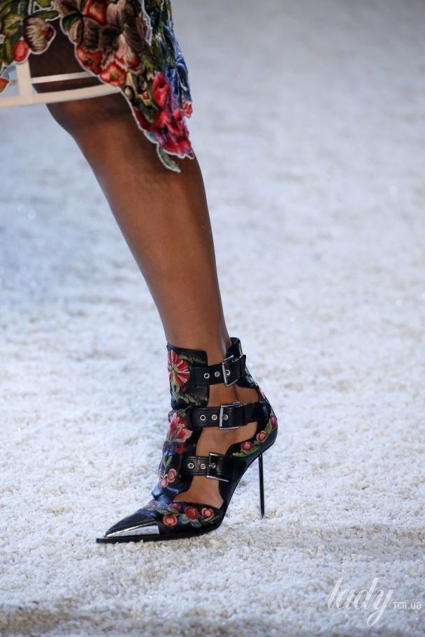 Колекція Alexander McQueen прет-а-порте сезону весна-літо 2019 / © East News