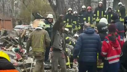 В Одесі з-під завалів врятували чоловіка 