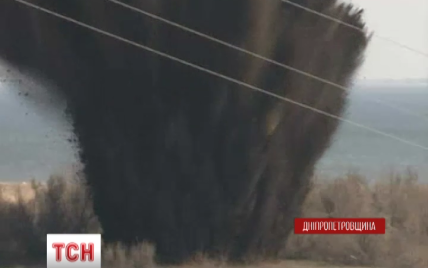 На Дніпропетровщині вибухнула 500-кілограмова авіабомба