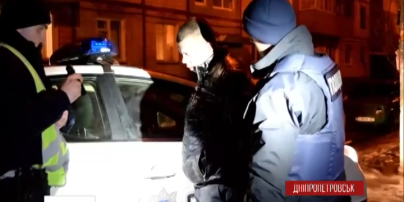 В Днепропетровске полицейские с погоней и наручниками ловили нетрезвого гаишника