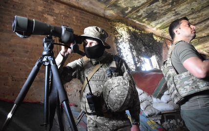"Два тижні без пострілів з важкого озброєння і бойових втрат" - секретар РНБО про перемир'я на Донбасі