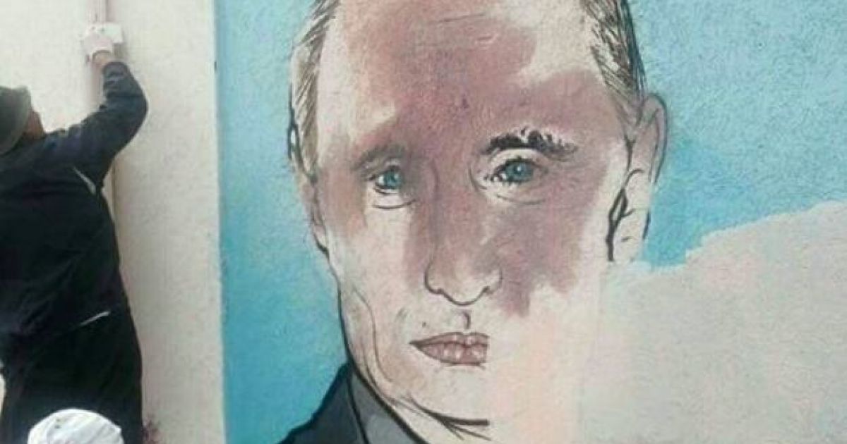 портрети путіна в криму_2