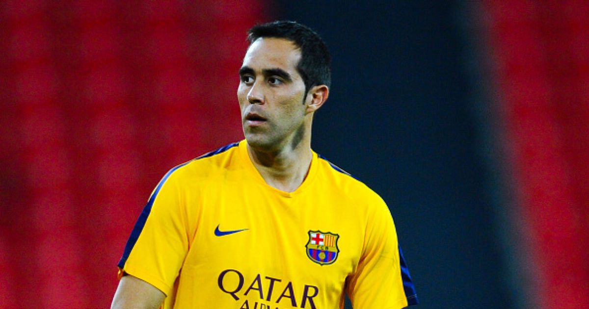 Вратарь "Барселоны" Клаудио Браво