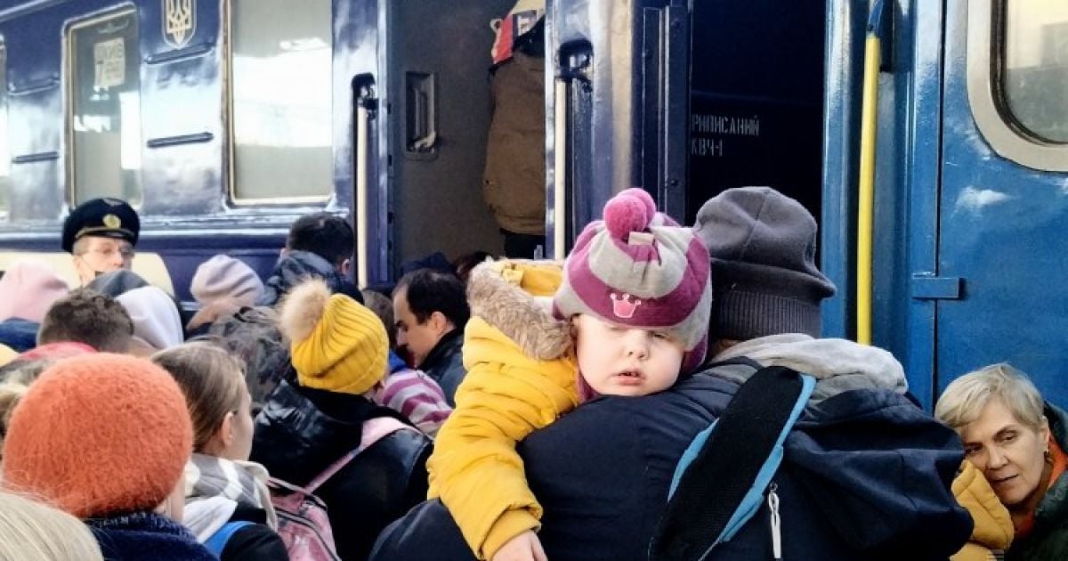 З Одеси до Чернівців та Ужгорода вирушать два евакуаційні поїзди