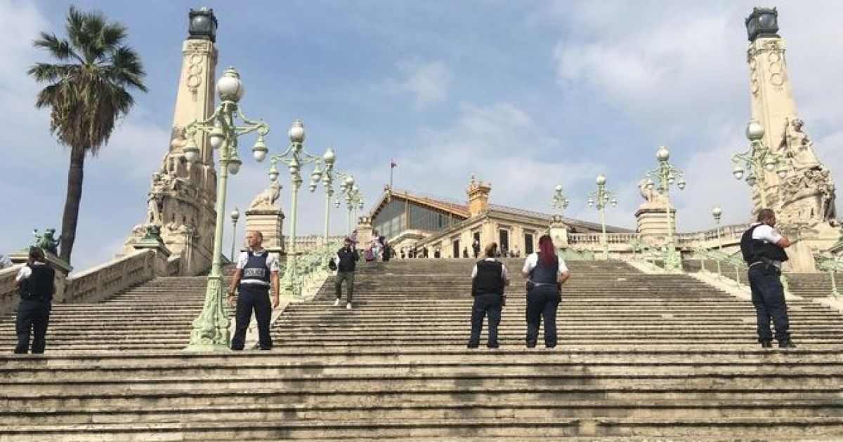 спецоперація на залізничному вокзалі в Марселі_3 / © Infos Françaises‏ / Twitter