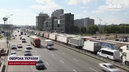 Автівки гепають одна одну! ДТП побільшало через відключені світлофори!