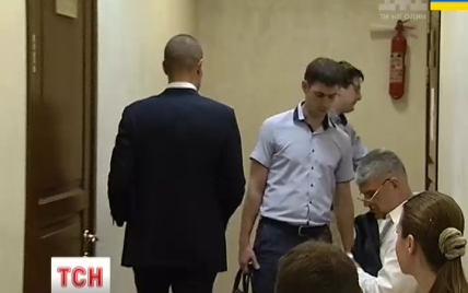 Суд арестовал одного из задержанных накануне киевских прокуроров