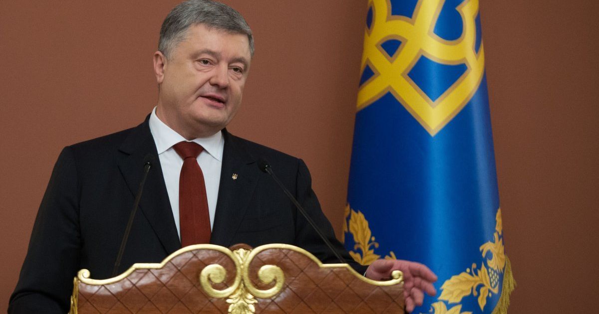 Порошенко і Юнкер телефоном обговорили створення Антикорупційного суду