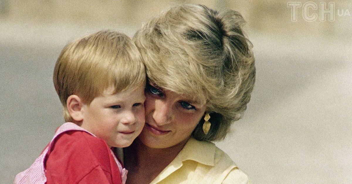 Принцесса Диана с сыном Гарри