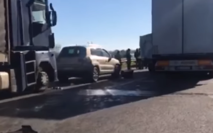 Под Киевом произошло ДТП с 15 авто, образовалась невероятная пробка